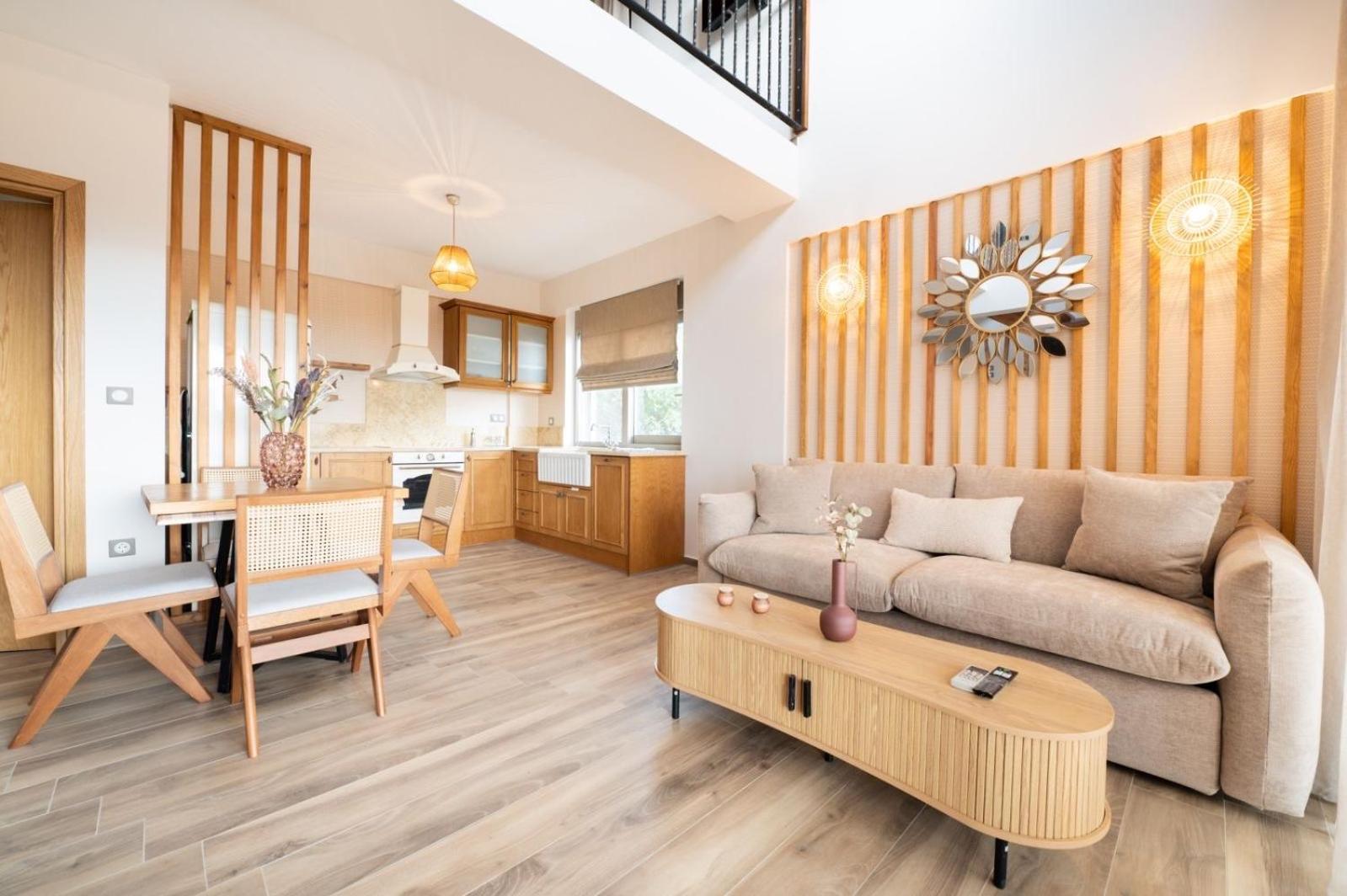 Petradi Suites 칼라마타 외부 사진